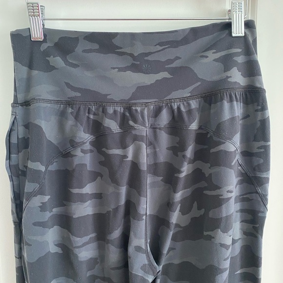 Athleta Black Camo Joggers - Picture 5 of 7